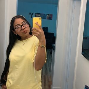 Meet your Posher, Leslie